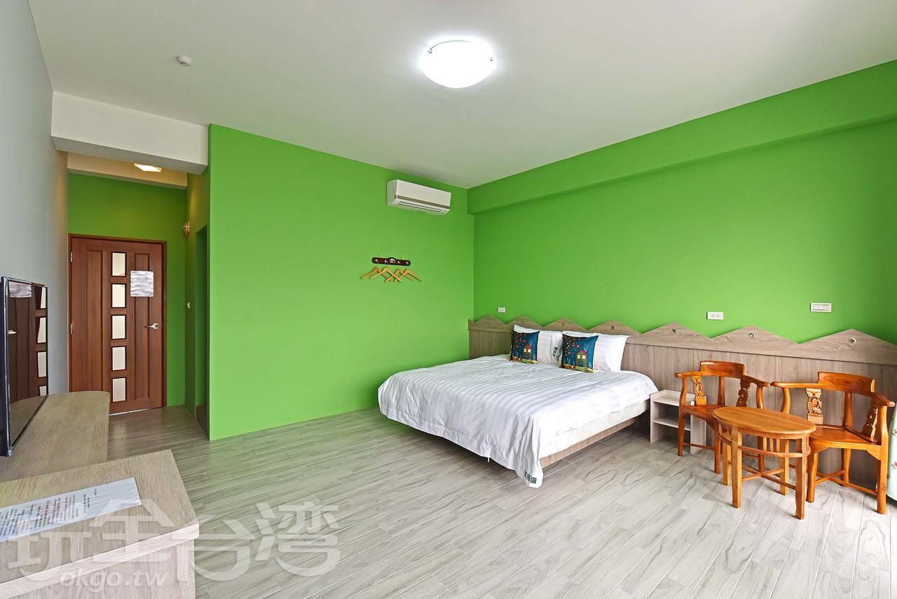 Lai Seaside B&B Манонг Екстериор снимка